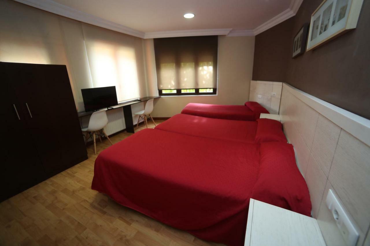 Hostal Vitorina Soria Dış mekan fotoğraf