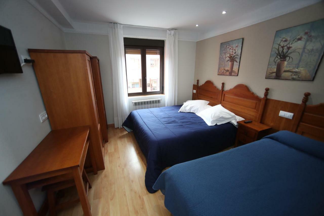 Hostal Vitorina Soria Dış mekan fotoğraf